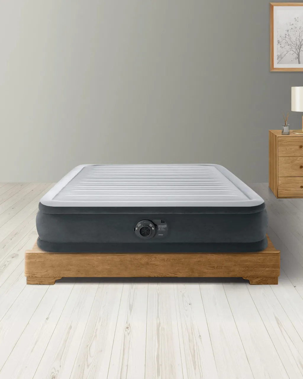 Dura-Beam® Deluxe Comfort-Plush Air Mattress 13" Full w/ Built-In Electric Pump Dura-Beam Deluxe Series