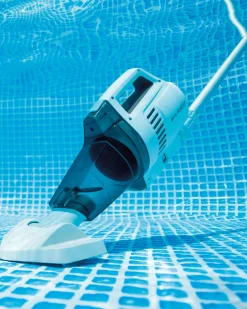 Clearance ZR200 Rechargeable Pool Vacuum Pool Accessories